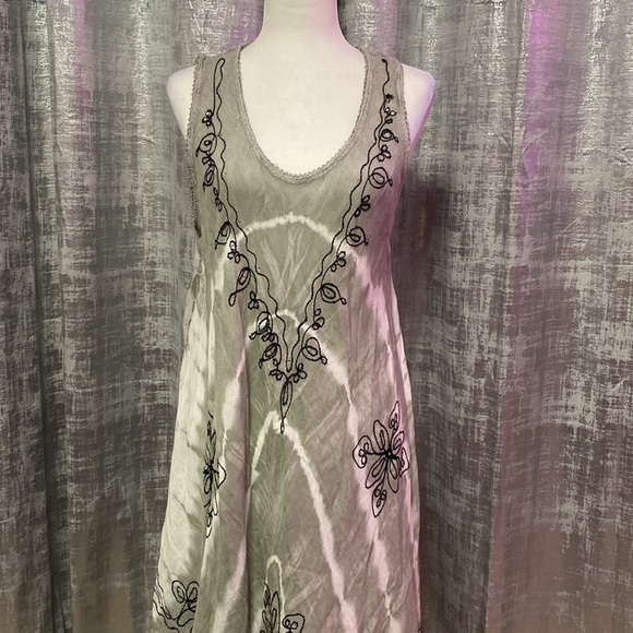 Emily Stacy, one size fits all dress - Picture 1 of 3